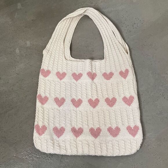 Heart Crochet Pattern Bag - Picture 1 of 5